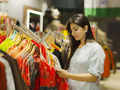 As retail sales growth slow, retailers to cut deep discounts:Image