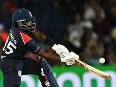 Jones Lights up Day 1 with 10 Sixes