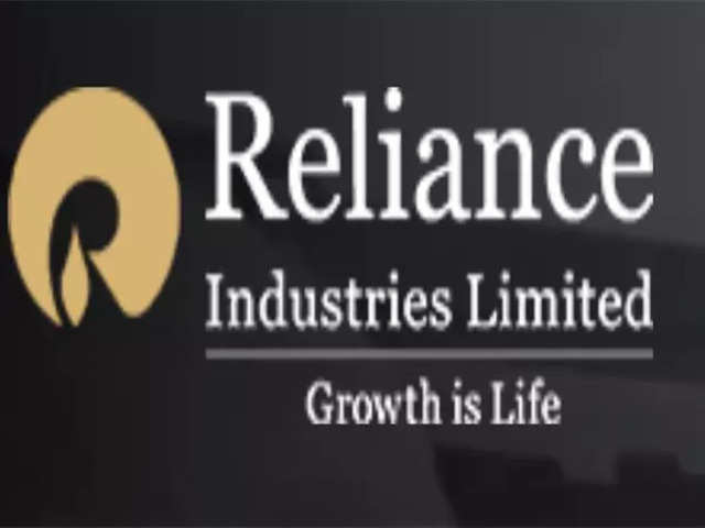 ​Buy Reliance Industries at Rs 3,030