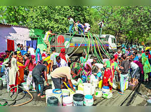 Hold meet with all stakeholders on Delhi water crisis, SC tells Centre:Image