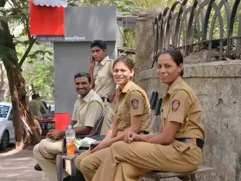 Shakti Desk