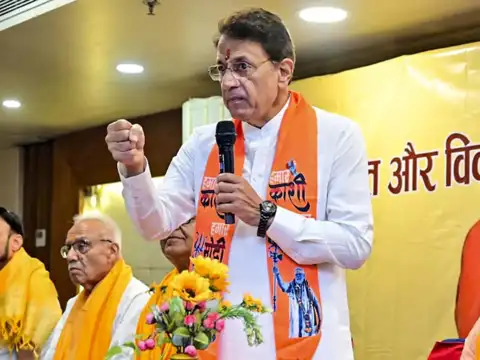 ​Arun Govil​