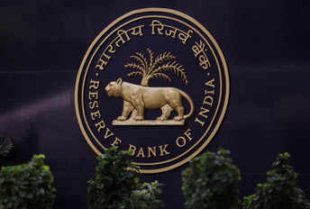RBI cracks down on payment frauds; layoffs at Simpl