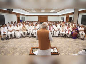 **EDS: VIDEO GRAB** New Delhi: Prime Minister-designate Narendra Modi with NDA l...