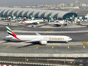emirates--R