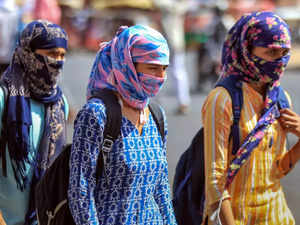Scorching heatwave continues in northwest, central India