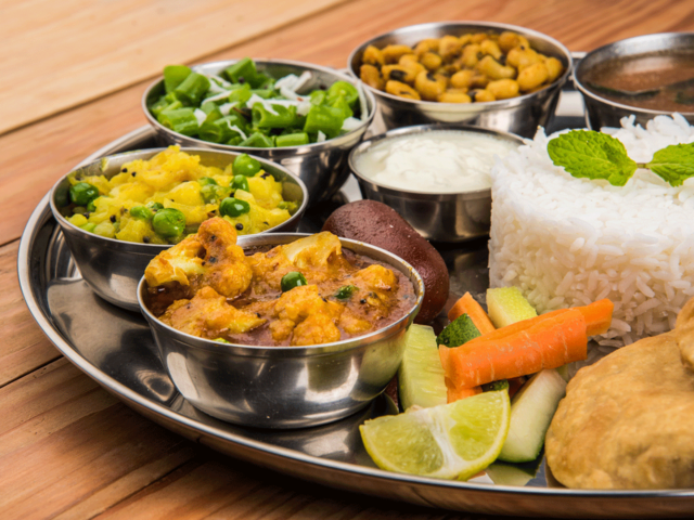 Price of average veg thali jumps 9% in May