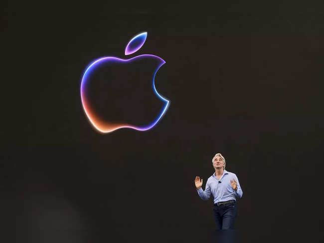 Apple expected to enter AI race with ambitions to overtake the early leaders