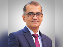 Vikaas M Sachdeva · Managing Director at Sundaram Alternate Assets Ltd (1)