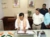 Sarbananda Sonowal takes charge at the Ministry of Ports, Shipping & Waterways