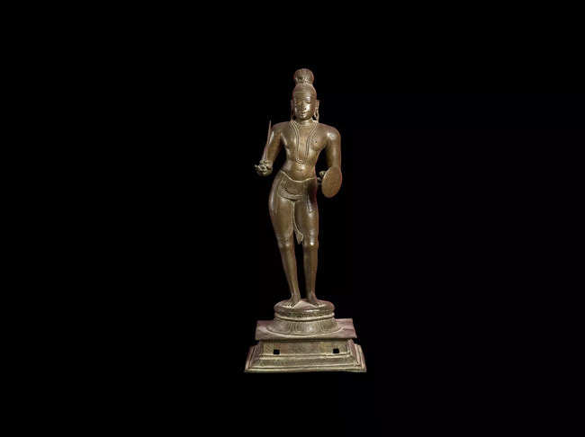 Oxford University to return bronze sculpture of Hindu saint to India