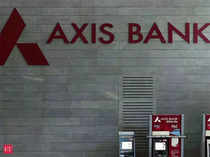 Axis Bank’s retail head quits; new compliance chief named