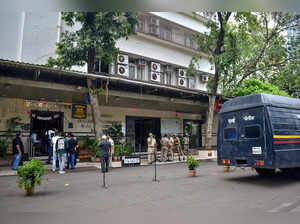 Mumbai, Jun 18 (ANI): Police and paramilitary personnel reach the Hinduja Colleg...
