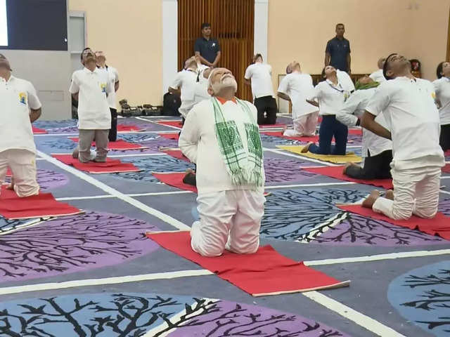 Narendra Modi does yoga