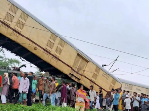 Goods train driver's rule break cause Kanchanjungha Express crash? Here's what Railway's 'joint report' shows