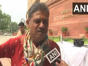 TMC MP Kirti Azad demands "1,64,000 crores", accuses centre of doing injustice to WB