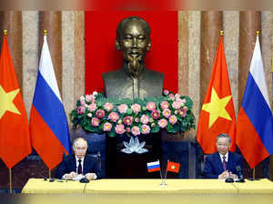 Russian President Vladimir Putin visits Vietnam
