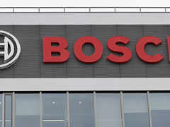 Bosch Weighs Offer for US Appliance Maker Whirlpool