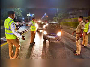 Beware Gurgaon drivers! Traffic police may impound your vehicle if you are doing this