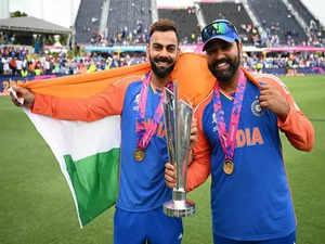 "End of an era": Shami congratulates Rohit, Virat for ending T20I careers on high