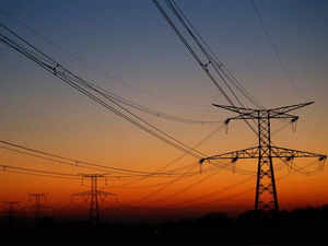 Delhi's power demand soars to 8656 MW amid heatwave