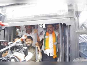 BJP leaders detained ahead of protest at CM's residence in K'taka