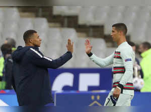 Ronaldo vs. Mbappé: Clash of generations at Euro 2024 has just been given some extra spice
