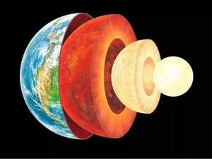 Scientists confirm that the core of the Earth is moving slowly and backwards. Here are the details