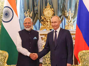 PM Modi, President Putin discuss ways to diversify India-Russia cooperation