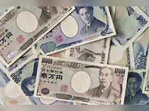 Yen hits four-week high, intervention questions circulate