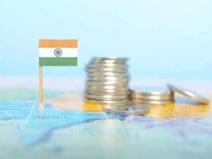 Budget: India set to cut fiscal deficit target?