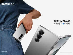 2_1200x900_Galaxy-Z-Fold6_Lifestyle-KV_Sleek-Design_420x297_RGB