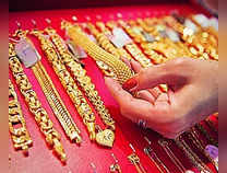 Gold Moving Out of Duty Cloud Brings Shine to Jeweller Stocks