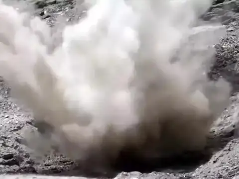 All-weather tunnel