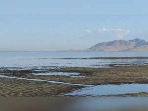 Is the Great Salt Lake drying increasing greenhouse gas emissions? What does the new study reveal?