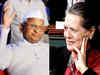 Anna Hazare dubs Lokpal Bill as 'very weak'; dares Sonia Gandhi for public debate