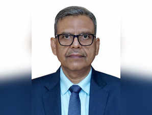 Photo - Shri Manoj Mittal, Chairman and Managing Director, SIDBI