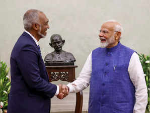 New Delhi: Prime Minister Narendra Modi with President of Maldives Mohamed Muizz...