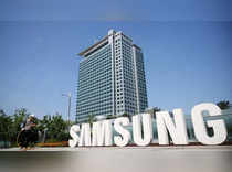 Samsung Q2 profit up more than 15-fold as chip prices rise