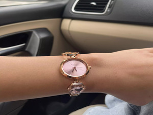 Best Titan watches for women: Elegant timepieces for every occasion and style