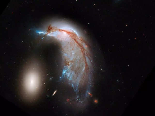 Interacting galaxies