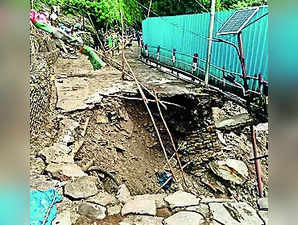 Overnight Rain Leaves 12 Dead in U’khand