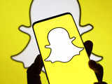 Snap forecasts weak revenue as big rivals threaten growth, shares slide