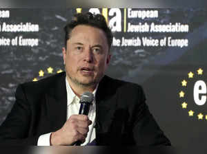 Does Elon Musk’s controversial profile picture undermine his call to defend christianity?:Image