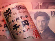 Yen rises to 7-month highs as US slowdown fears carry over