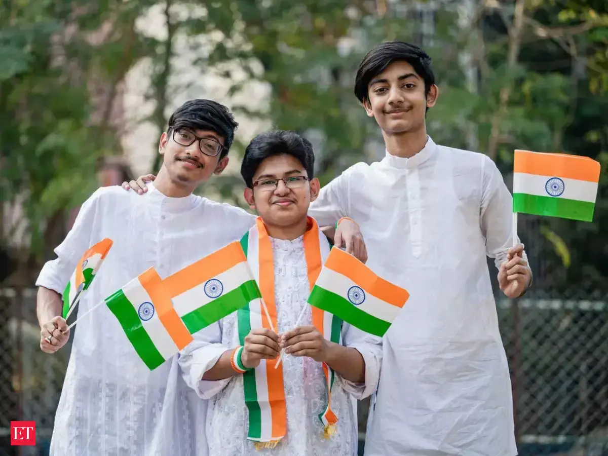 Independence Day: Ideas to celebrate freedom at home - Flag hoisting ...