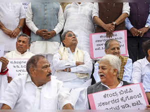 Bengaluru: Karnataka Chief Minister Siddaramaiah and other Congress legislators ...
