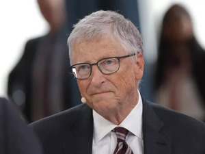 Bill Gates was banned from flirting with interns by Microsoft; new book claims tycoon was like a ‘kid in a candy store’ around women