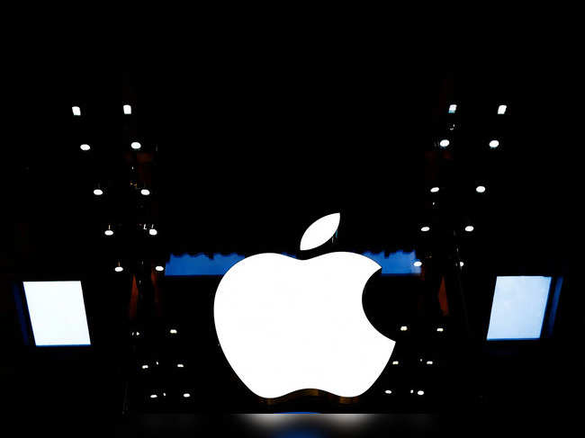 FILE PHOTO: Apple logo at an Apple store in Paris