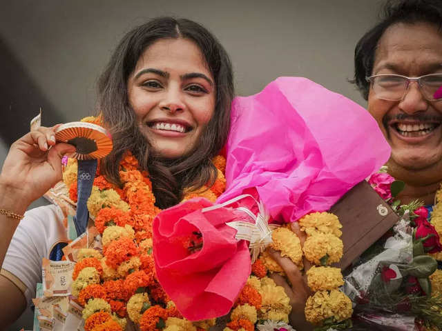 Dhol and flower for Manu